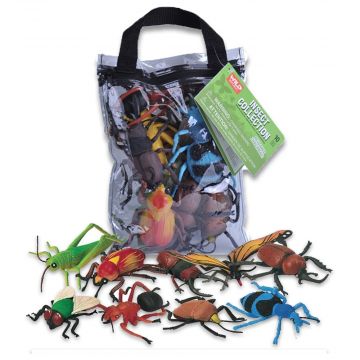 Giant Insect Collection. Sent in Clear plastic carry case with black handle are 10 GIANT Insects!